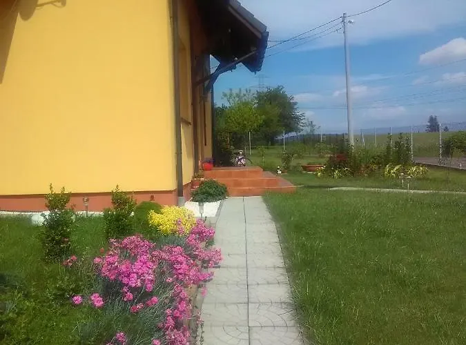 בית אירוח Helena *